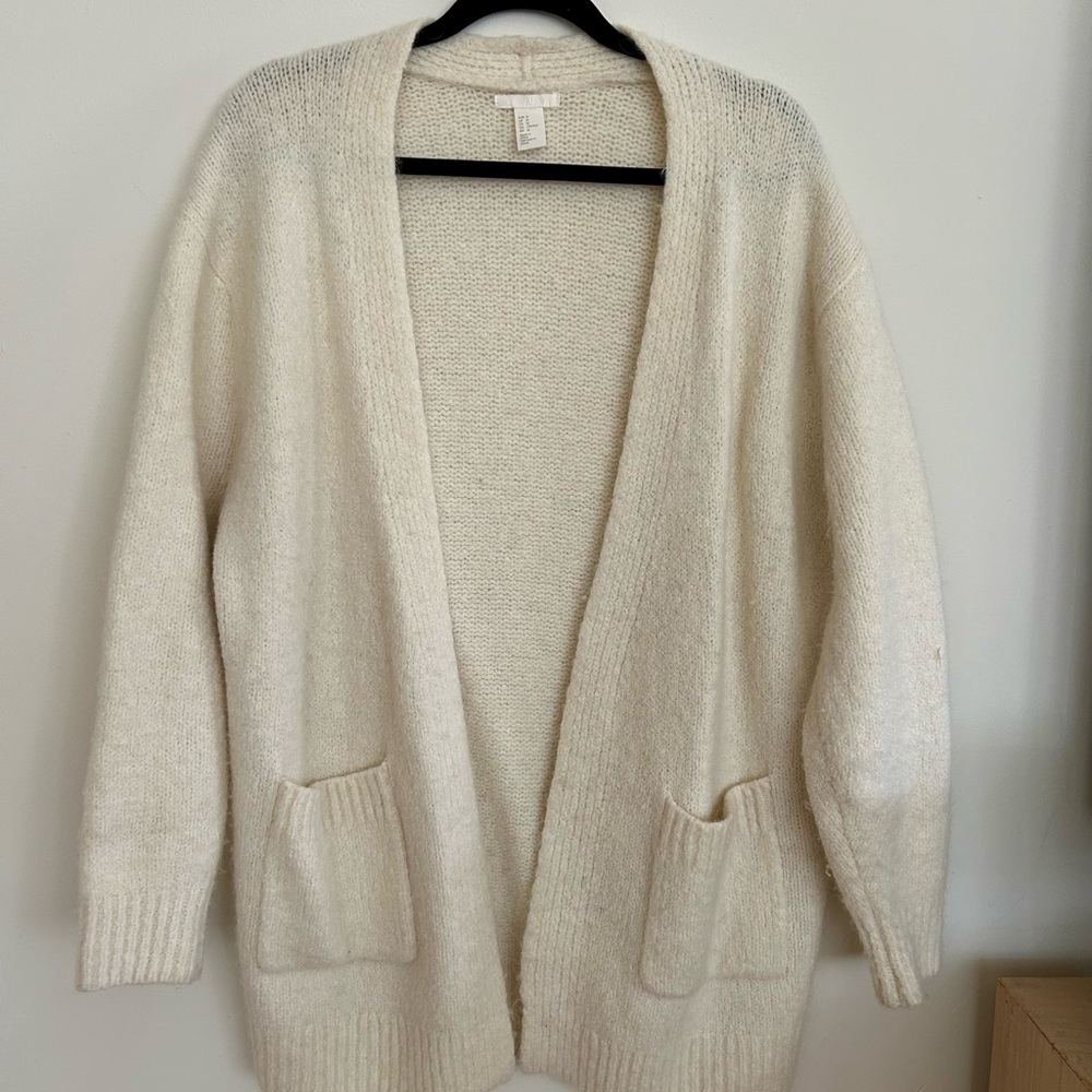 H&M Cozy Cream Open-Front Sweater